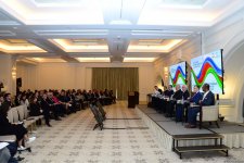 Ниязи Сафаров: Развитие предпринимательства в Азербайджане остается приоритетом госполитики (ФОТО)