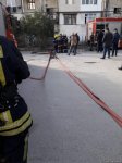 Пожар в жилом здании Баку потушен: причина возгорания - короткое замыкание (ФОТО) (Обновлено)