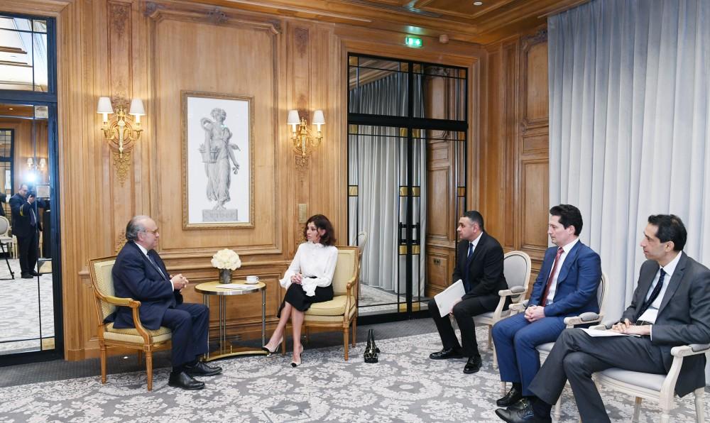 Azerbaijani First VP meets founder of French National Cancer Institute (PHOTO)