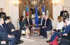 Первый вице-президент Азербайджана Мехрибан Алиева встретилась с председателем Сената Франции (ФОТО) (версия 2)