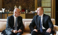 Azerbaijani president meets with Afghan counterpart (PHOTO)