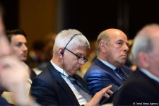 VII Глобальный Бакинский форум продолжает работу панельными обсуждениями (ФОТО)