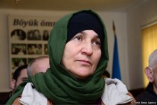 Joy and tears of happiness of people pardoned upon Azerbaijani presidential decree (PHOTO)