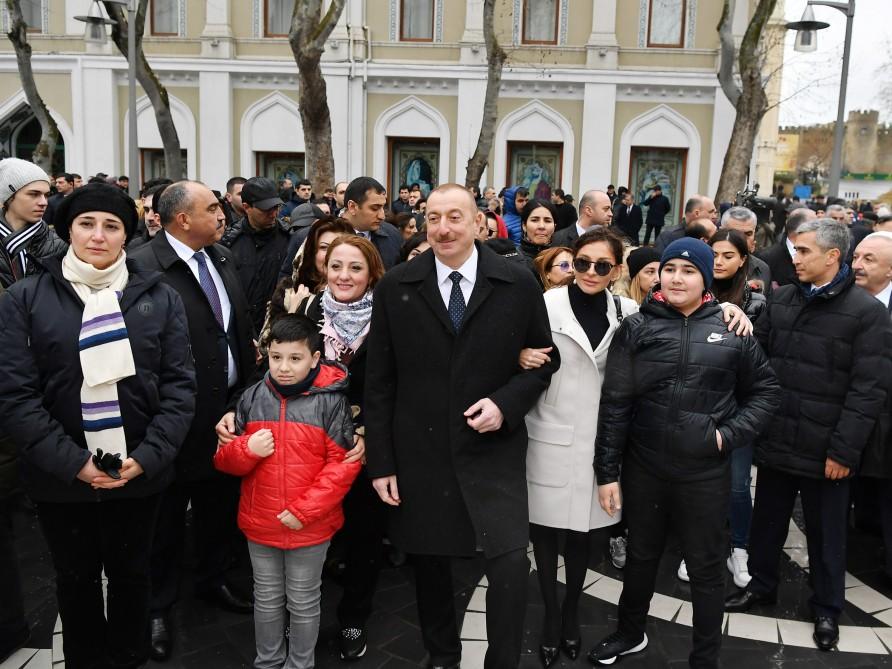 Azerbaijani president, first lady join nationwide Novruz festivities (PHOTO)
