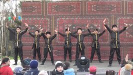 В Баку отметили праздник Новруз песнями и танцами (ФОТО)