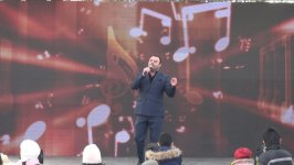 В Баку отметили праздник Новруз песнями и танцами (ФОТО)