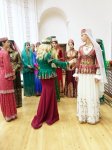 Коллекция "Новруз" Гюльнары Халиловой вызвала большой интерес в Узбекистане (ФОТО)