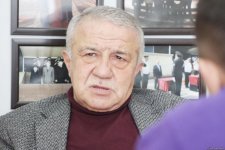 Чайханщик, Mamma Roza и предсказатель будущего – читайте  в сегодняшнем выпуске:
Совместный проект "Легенды азербайджанских спецслужб" (ФОТО)