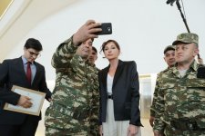 Первый вице-президент Мехрибан Алиева встретилась с военнослужащими, которых обеспечили высокотехнологичными протезами (ФОТО)