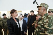 Первый вице-президент Мехрибан Алиева встретилась с военнослужащими, которых обеспечили высокотехнологичными протезами (ФОТО)