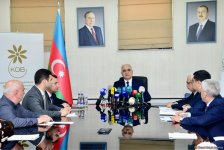 57 businessmen of burnt down shopping center in Baku receive financial assistance (PHOTO)