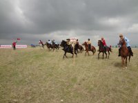 В Шеки прошло конное шествие в честь 10-миллионного жителя Азербайджана (ФОТО)
