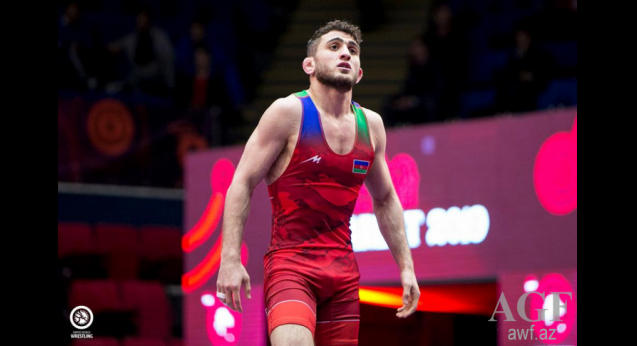 Азербайджанский борец стал 3-х кратным чемпионом Европы