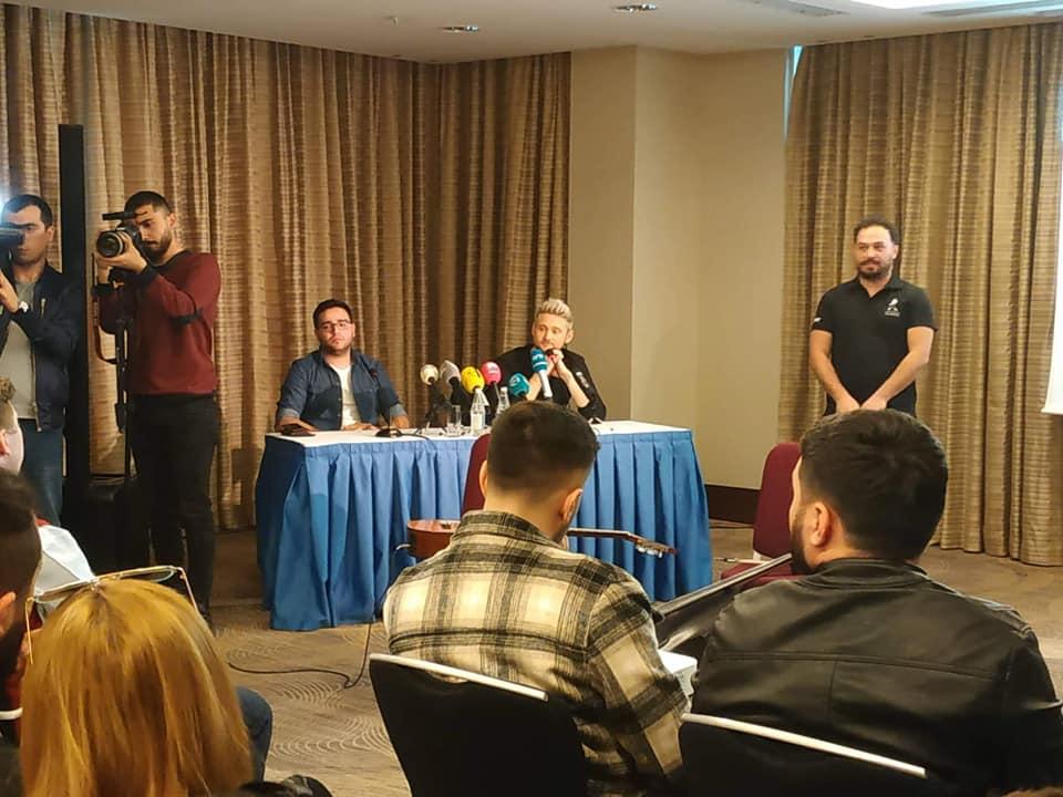 Любовь без границ! Победитель "Евровидения" в горах Хызы и Каспийском море (ВИДЕО, ФОТО)