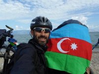 Невероятно! Рамиль Зиядов с флагом Азербайджана проехал на велосипеде 60000 км! (ВИДЕО, ФОТО)