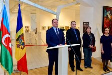 В Баку открылась выставка "Сердце мое – Молдова" (ФОТО)