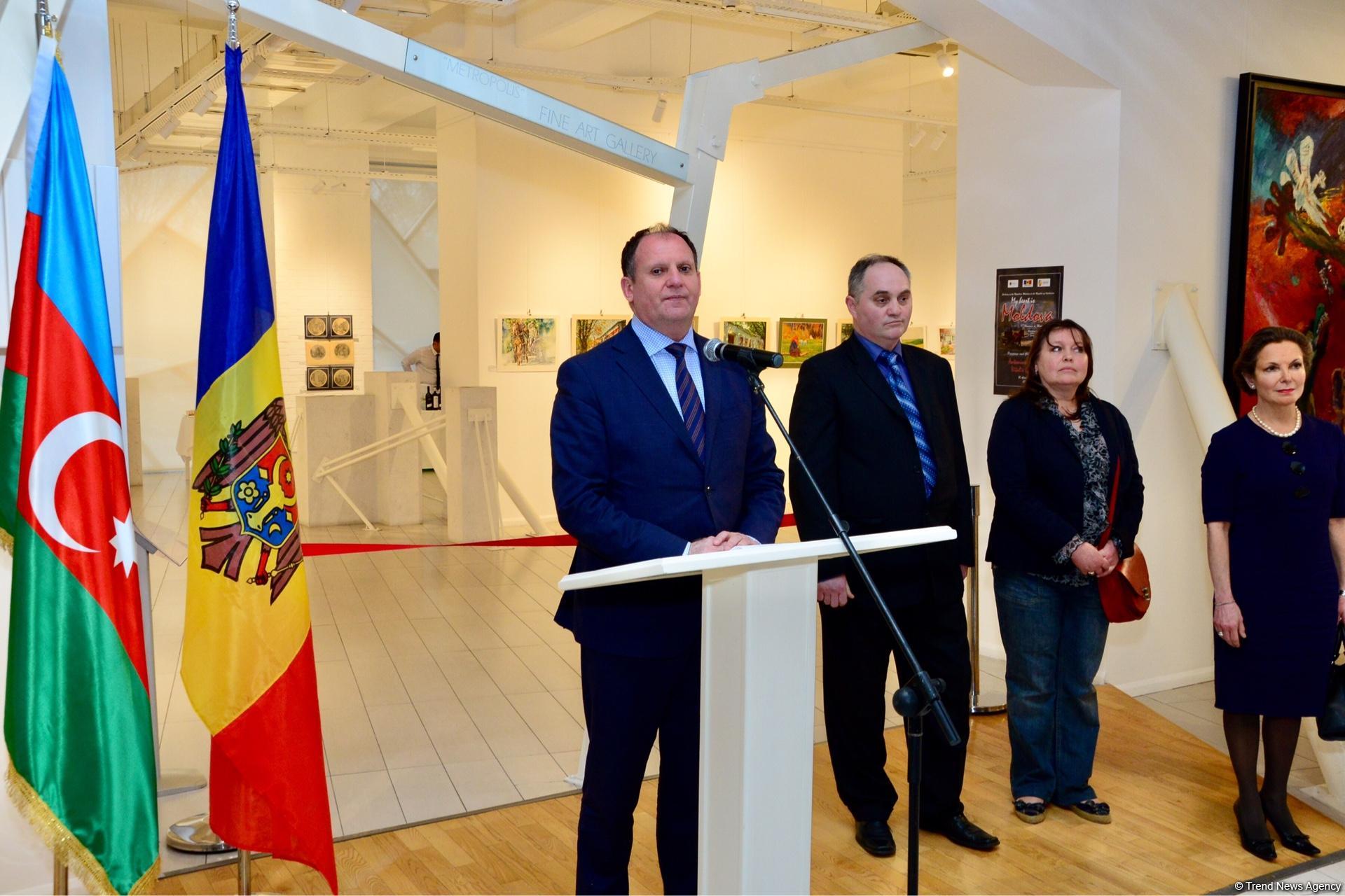 В Баку открылась выставка "Сердце мое – Молдова" (ФОТО)