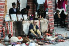 Азербайджанское искусство из гвоздей и нитей (ФОТО)