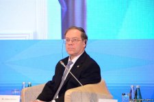 В Баку обсуждаются вопросы глобальной борьбы с незаконным оборотом наркотиков (ФОТО)