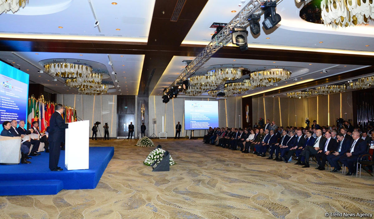 Госкомтаможни Азербайджана перевыполнил прогноз по поступлениям в госбюджет (ФОТО)