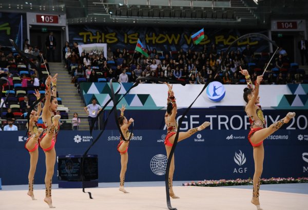 Азербайджанская команда завоевала "серебро" на AGF Junior Trophy в групповых упражнениях с пятью лентами