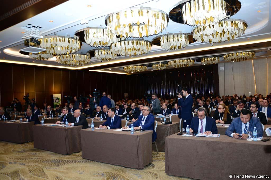 В Баку проходит IV Международный форум SOCAR (ФОТО)