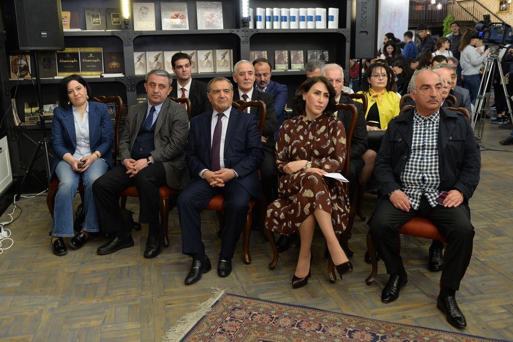 В Баку отметили Всемирный день книги и авторского права (ФОТО)