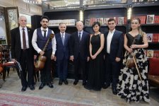 В Баку отметили Всемирный день книги и авторского права (ФОТО)
