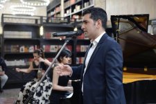 В Баку отметили Всемирный день книги и авторского права (ФОТО)