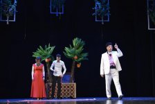Пилоты Формулы 1 посмотрят азербайджанские спектакли (ФОТО)