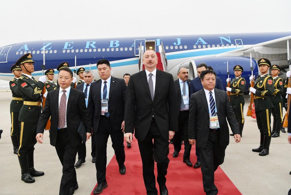 President Ilham Aliyev arrives in China for working visit (PHOTO)