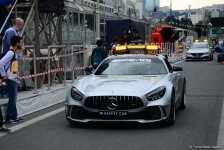 В Баку идет последняя подготовка болидов к Формуле 1 (ФОТО)