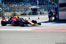 Началась квалификация болидов F1 Гран При Формулы 1 SOCAR Азербайджан (ФОТО)