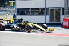 Началась квалификация болидов F1 Гран При Формулы 1 SOCAR Азербайджан (ФОТО)