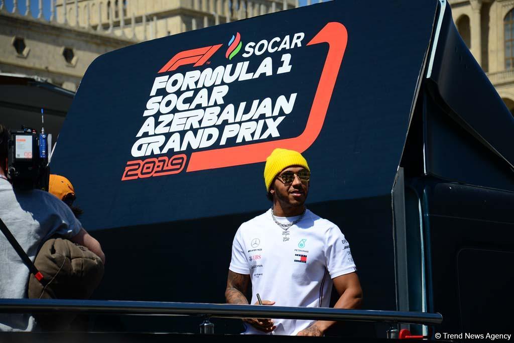 Определились победители соревнований FIA Formula-2 в Баку (ФОТО)