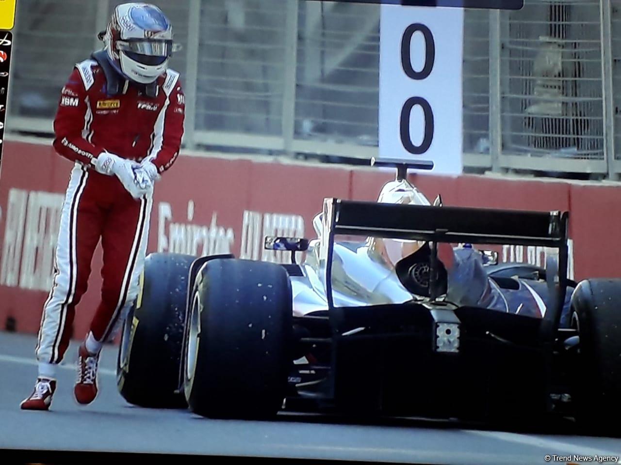 Another accident occurs during F2 second race in Baku (PHOTO)