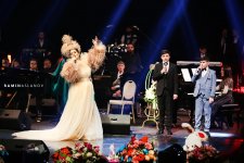 Феерическое шоу экстравагантной Эльзы Сеидджахан поразило масштабом (ВИДЕО, ФОТО)