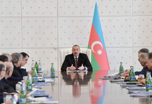 Президент Азербайджана: Предприниматели должны соблюдать все правила архитектуры и градостроения