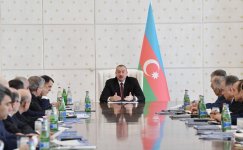 Под председательством Президента Ильхама Алиева состоялось заседание Кабмина по итогам социально-экономического развития в I квартале 2019 года и предстоящим задачам (ФОТО)