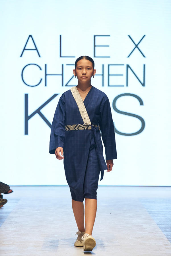 Готическое настроение на Azerbaijan Fashion Week (ФОТО)