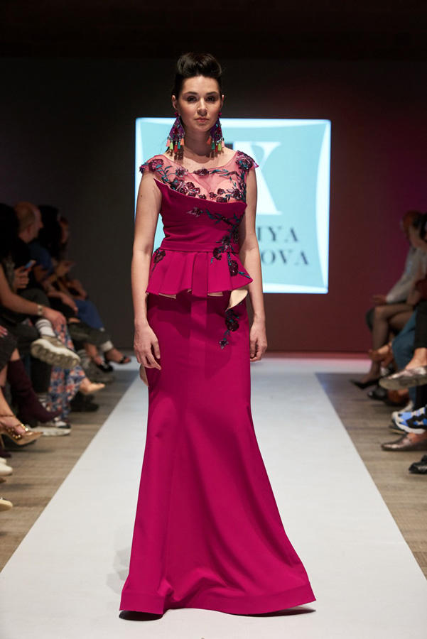 Готическое настроение на Azerbaijan Fashion Week (ФОТО)