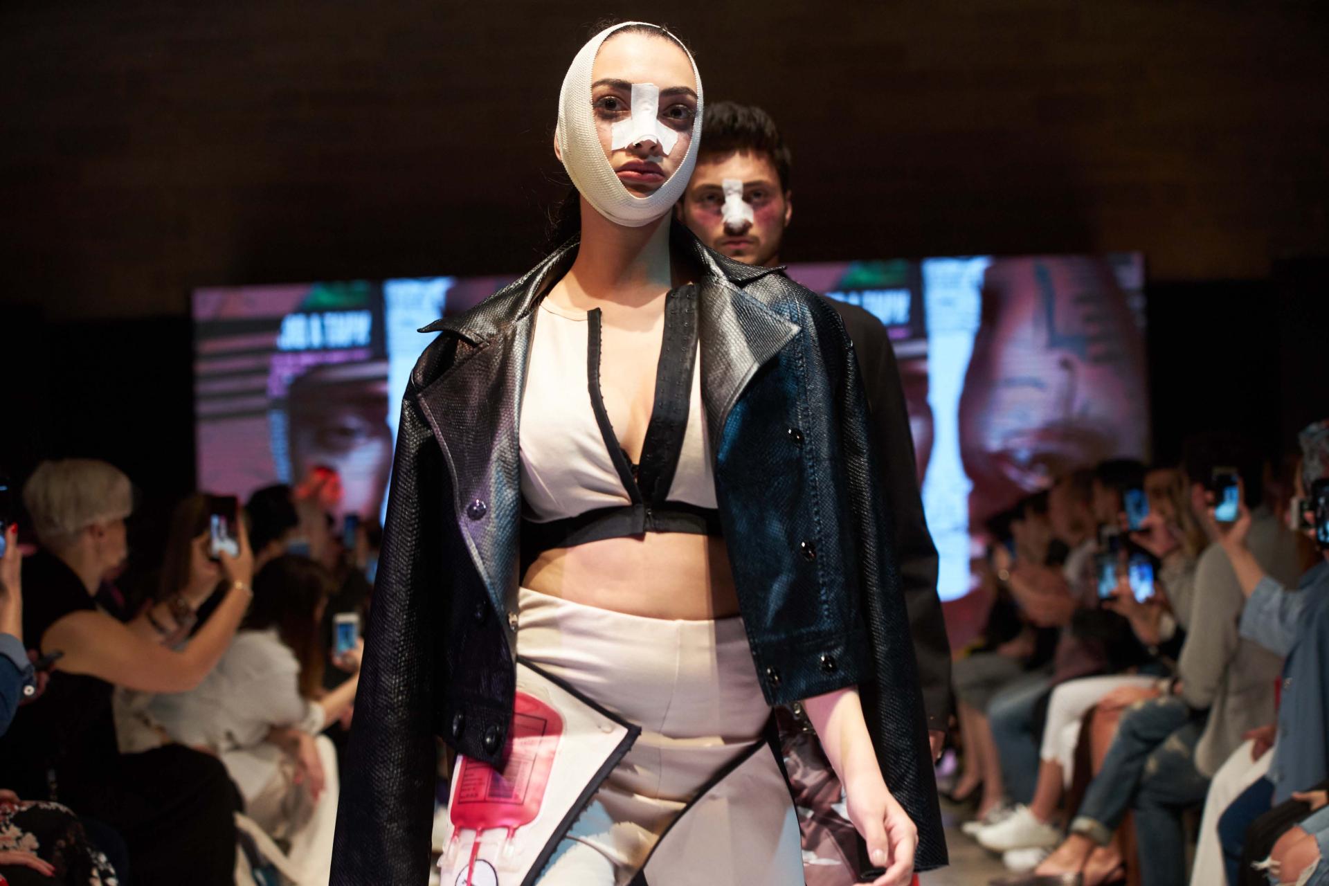 Azerbaijan Fashion Week: коллекция, посвященная жертвам пластической хирургии (ФОТО)