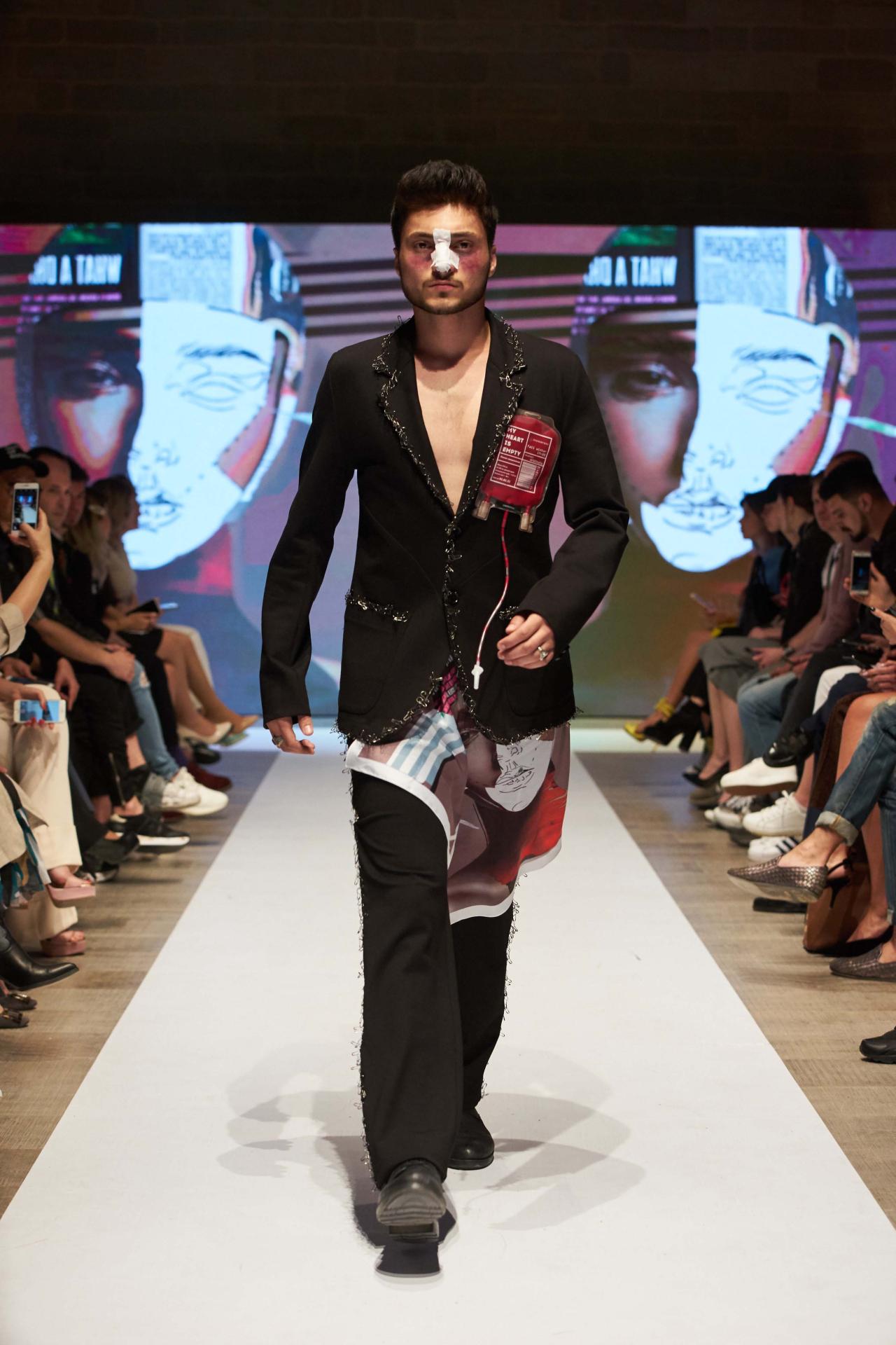 Azerbaijan Fashion Week: коллекция, посвященная жертвам пластической хирургии (ФОТО)
