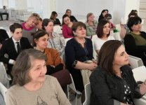 Тёмная ночь: в Баку сняли видеоклип, посвященный Дню Победы (ФОТО)