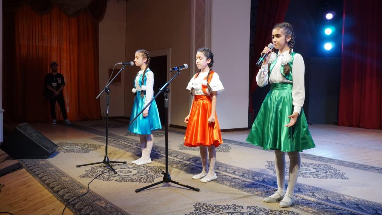3600 участников боролись за победу в Олимпиаде искусств в Баку (ФОТО)