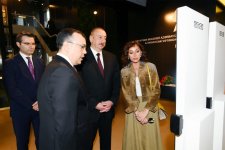 Президент Ильхам Алиев и Первая леди Мехрибан Алиева приняли участие в открытии здания Агентства DOST и центра DOST (ФОТО) (версия 2)