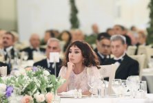 Президент Ильхам Алиев и Первая леди Мехрибан Алиева приняли участие в торжественной церемонии, посвященной 96-летию Гейдара Алиева и 15-летию Фонда Гейдара Алиева (ФОТО)