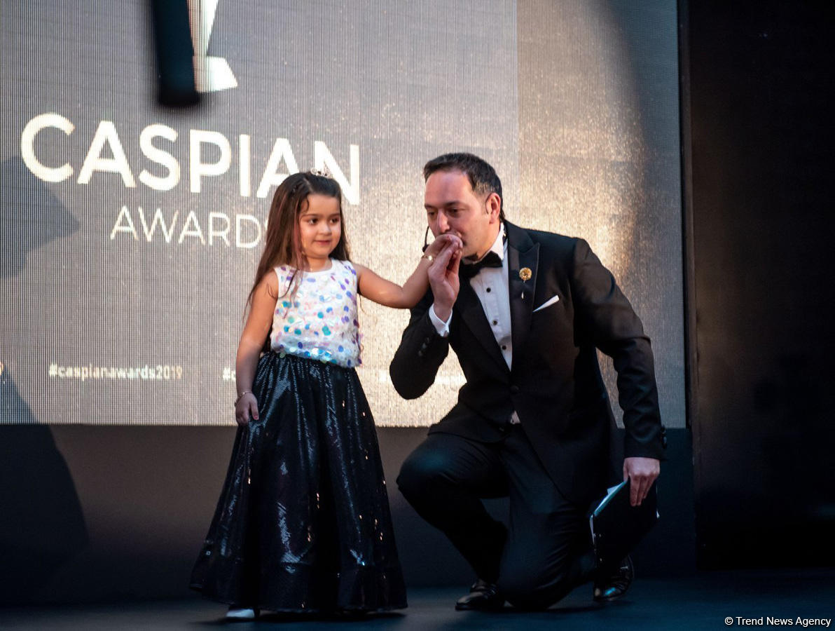 В Баку прошла церемония награждения Caspian Awards – лауреаты определены соцсетями (ФОТО)