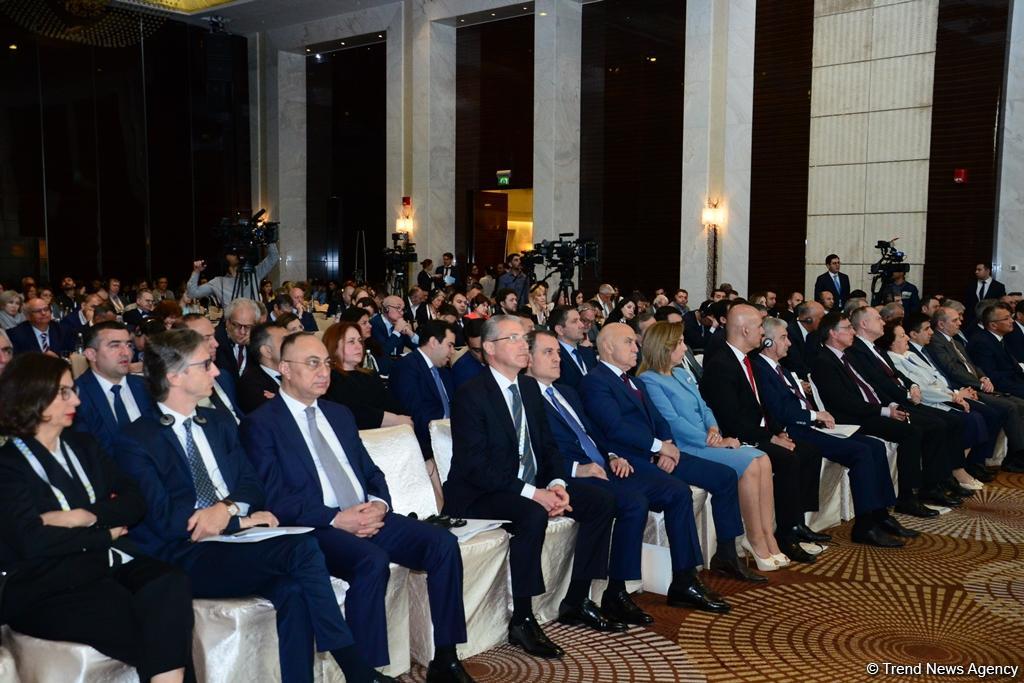 Baku hosts Regional Social Security Forum for Europe (PHOTO)