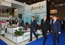 Президент Ильхам Алиев ознакомился с международными выставками WorldFood Azerbaijan и Caspian Agro (ФОТО) (версия 2)